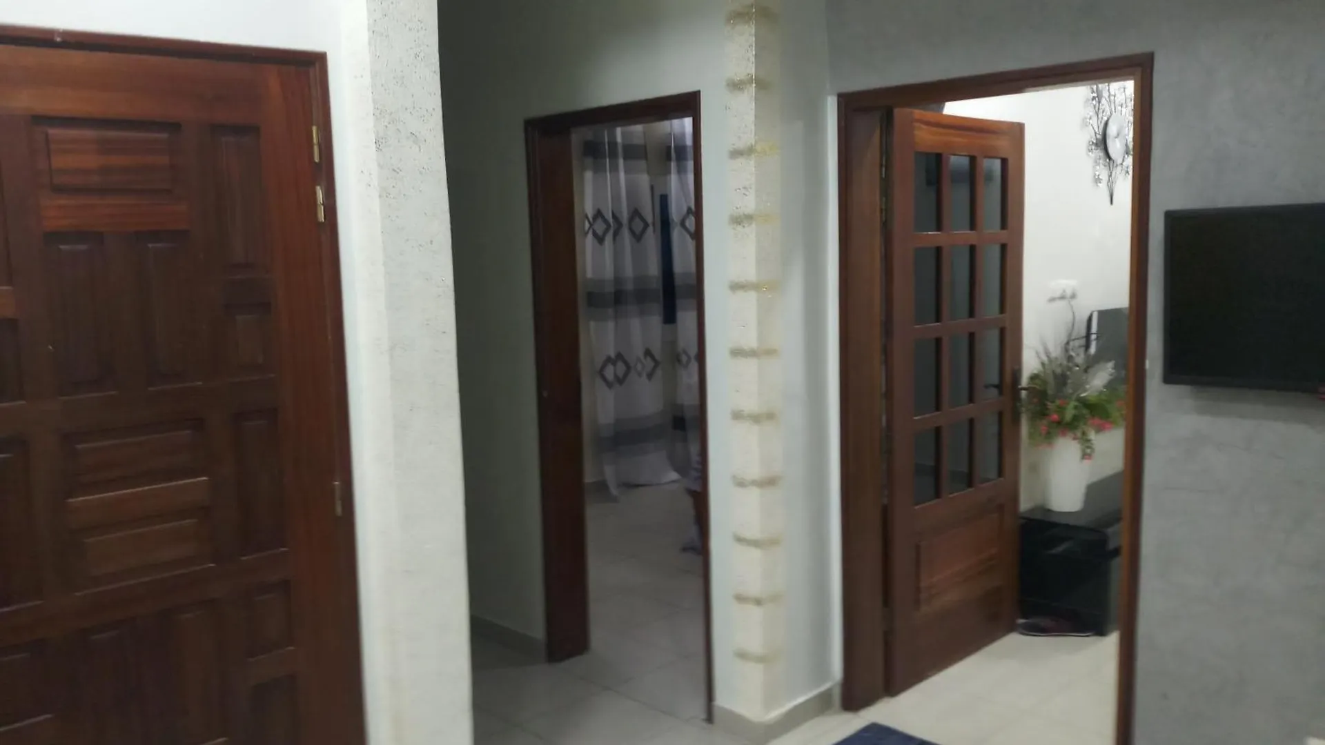 S I Appartements Dakar Apartment